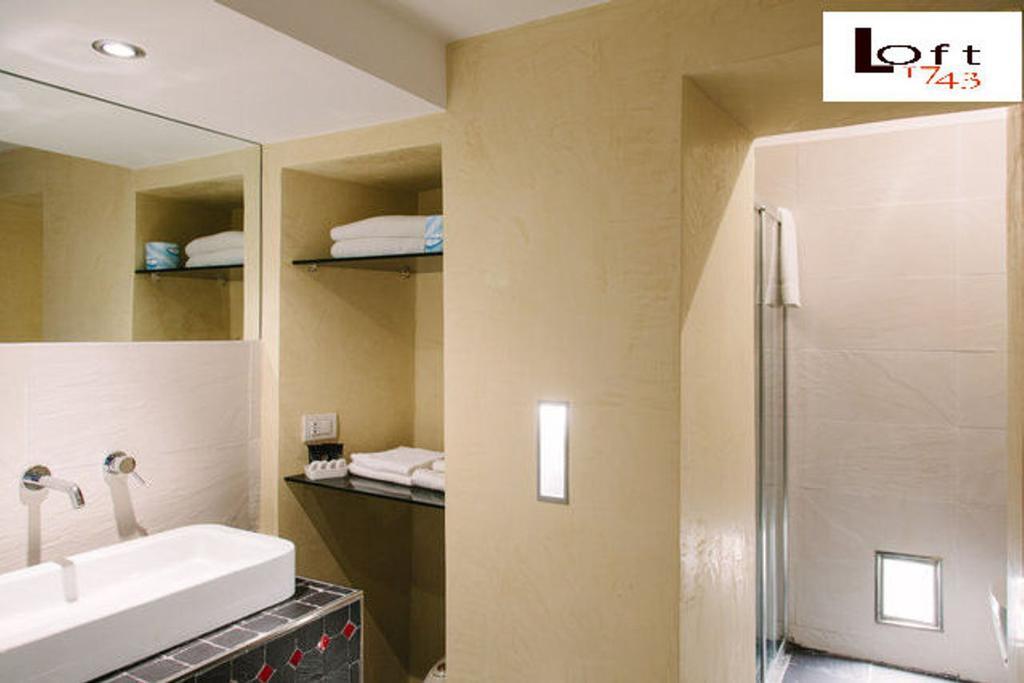 1743 Loft Syracuse Quarto foto